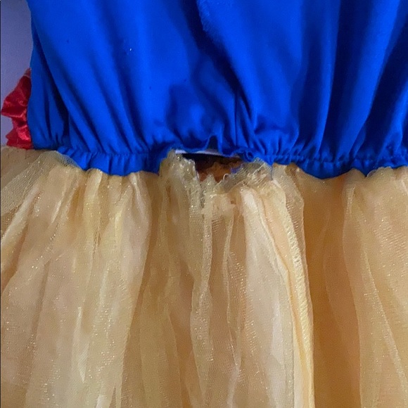 Snow White Princess Dress - Picture 4 of 4